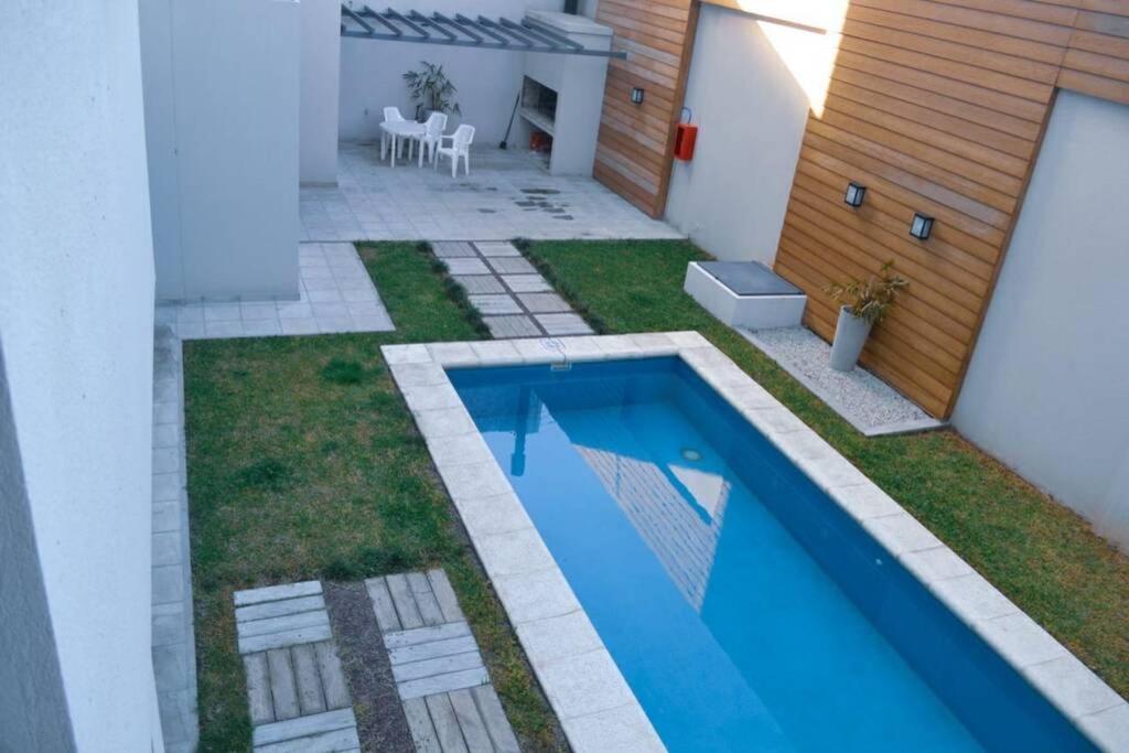 Garden 33 1A Apartment Chivilcoy Luaran gambar