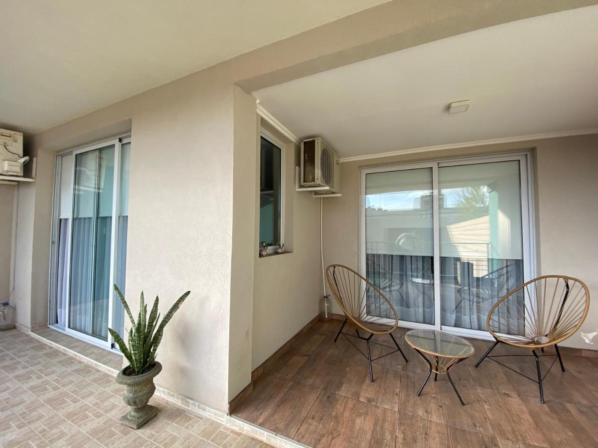 Garden 33 1A Apartment Chivilcoy Luaran gambar